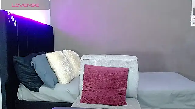 Matteo12  online show from 04-02-26, 01:36