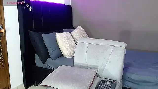 Matteo12  online show from 04-09-26, 06:19