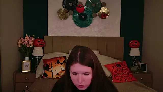 Snapshot of Gaby_Essen chatting on 10-21-25, 04:19 Gaby Essen online show from 10-21-25, 04:19