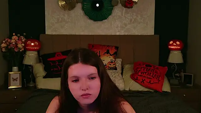 Snapshot of Gaby_Essen chatting on 10-25-25, 08:25 Gaby Essen online show from 10-25-25, 08:25