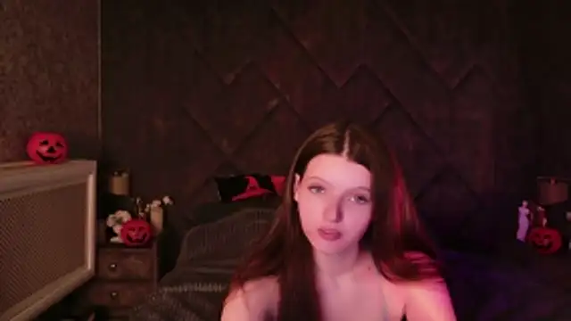 Snapshot of Gaby_Essen chatting on 10-27-25, 08:46 Gaby Essen online show from 10-27-25, 08:46