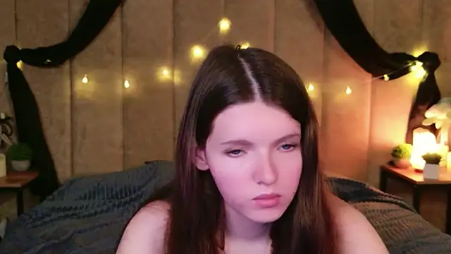 Snapshot of Gaby_Essen chatting on 11-14-25, 08:51 Gaby Essen online show from 11-14-25, 08:51