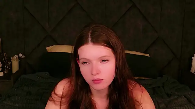 Snapshot of Gaby_Essen chatting on 11-22-25, 08:41 Gaby Essen online show from 11-22-25, 08:41