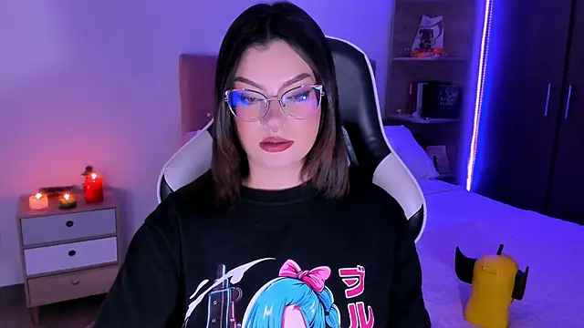 OphelianaRose33 online show from 11-23-25, 09:25