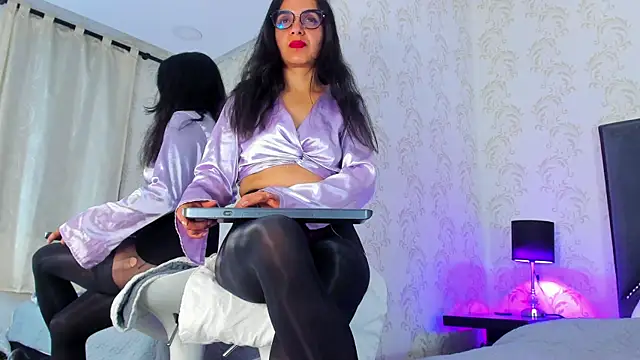 white leti online show from 11-22-25, 11:26