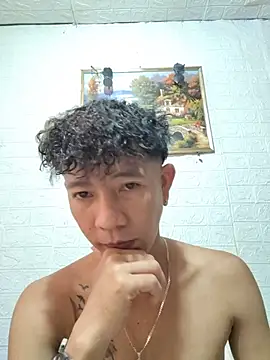 Greekadonis online show from 07-31-26, 05:51
