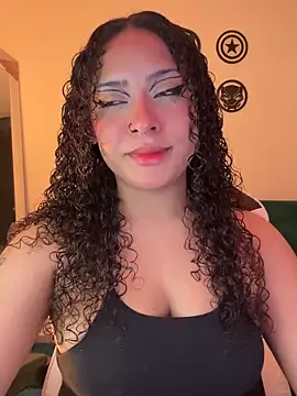 Snapshot of Kass_1 chatting on 02-08-26, 03:43 Kass 1 online show from 02-08-26, 03:43