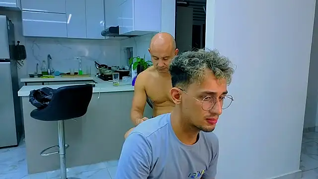 twoboyssex online show from 05-08-26, 01:44