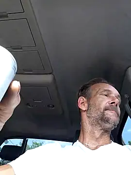 Snapshot of Hungwell1515 chatting on 05-10-26, 01:49 Hungwell1515 online show from 05-10-26, 01:49