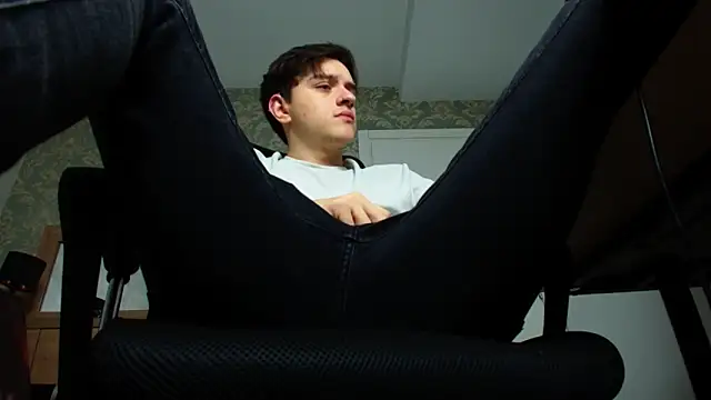 FelixStarkk online show from 09-29-25, 04:39