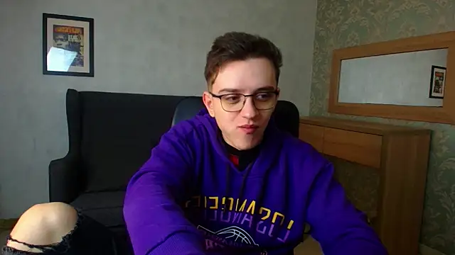 FelixStarkk online show from 01-06-26, 06:06