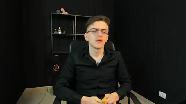FelixStarkk online show from 05-01-26, 04:50
