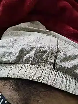 Snapshot of happy88886 chatting on 11-24-25, 01:22 happy88886 online show from 11-24-25, 01:22