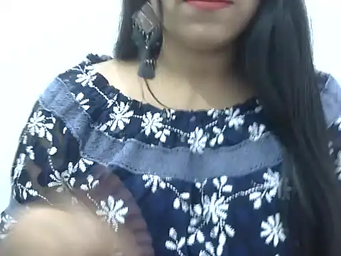 LIYO  online show from 02-23-26, 08:33