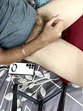 Snapshot of krishx776 chatting on 09-15-25, 10:37 krishx776 online show from 09-15-25, 10:37