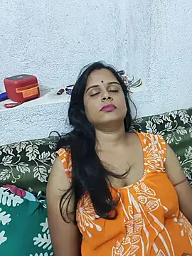 Hot-Riya001 online show from 06-07-26, 08:01