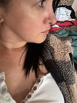 TriumphLove online show from 10-02-25, 08:10