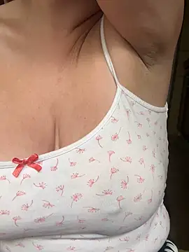 TriumphLove online show from 10-13-25, 07:30