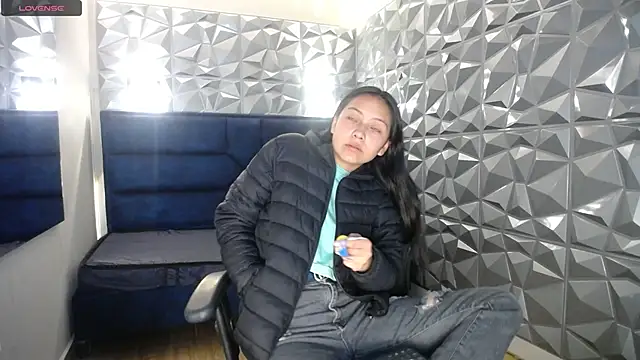 katalina07 1 online show from 09-14-25, 05:01