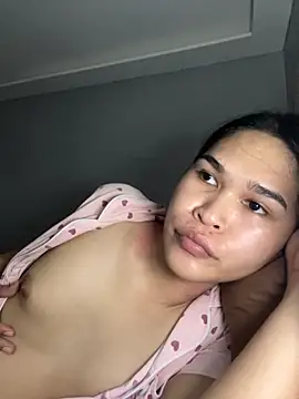 AlianaBlair online show from 11-14-25, 05:17