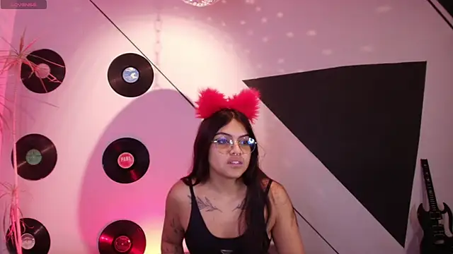 Lilith and Khloe online show from 09-24-25, 11:24