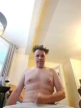 methpiggy online show from 06-05-26, 06:57
