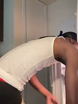 Snapshot of Dolla-Billlz chatting on 10-16-25, 01:34 Dolla-Billlz online show from 10-16-25, 01:34