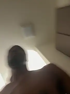 Snapshot of Dolla-Billlz chatting on 10-24-25, 12:41 Dolla-Billlz online show from 10-24-25, 12:41