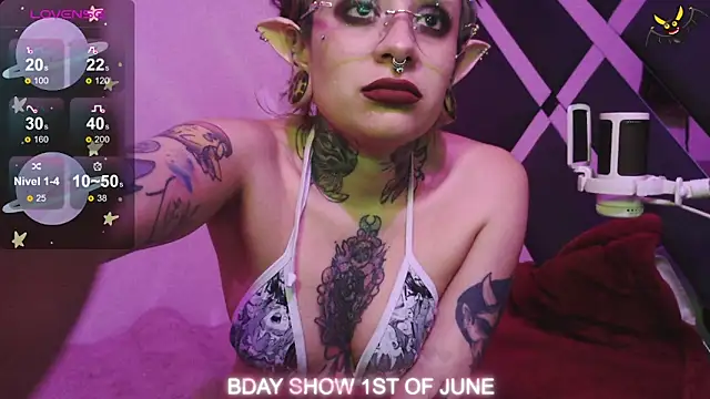 vainilla doll online show from 05-27-26, 01:57
