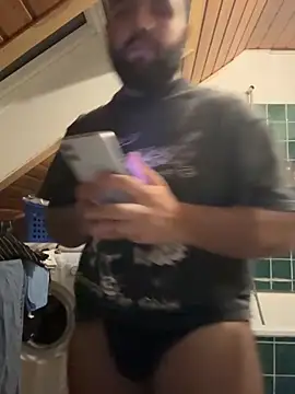 Snapshot of german_turk chatting on 09-17-25, 11:06 german turk online show from 09-17-25, 11:06