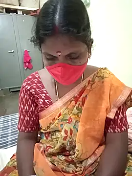 Snapshot of Nrl69 chatting on 11-13-25, 10:25 Nrl69 online show from 11-13-25, 10:25