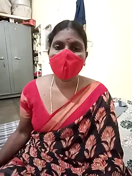 Snapshot of Nrl69 chatting on 11-17-25, 07:14 Nrl69 online show from 11-17-25, 07:14