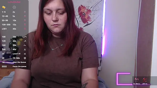 Alisawoods  online show from 07-09-26, 12:20