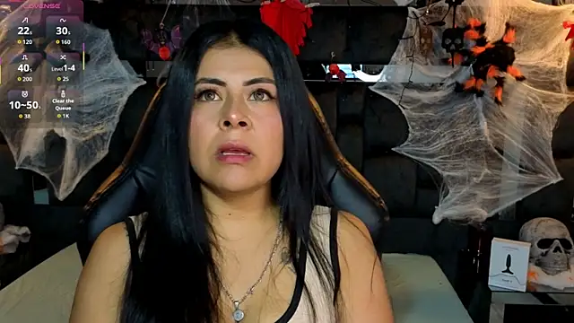 Aniajoness  online show from 11-02-25, 04:26