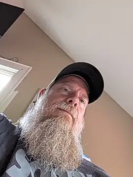 sizableunicorn7 online show from 05-18-26, 09:20