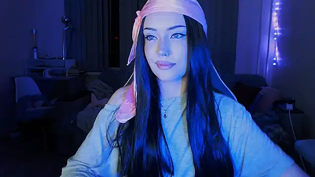 cutefrendlyuser online show from 05-10-26, 10:04