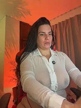 Snapshot of carol_cruz133 chatting on 06-18-26, 11:31 carol cruz133 online show from 06-18-26, 11:31