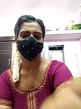 Tamil-Meenu12 online show from 04-18-26, 06:06