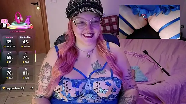 AlyssaWonderland online show from 12-15-25, 09:57