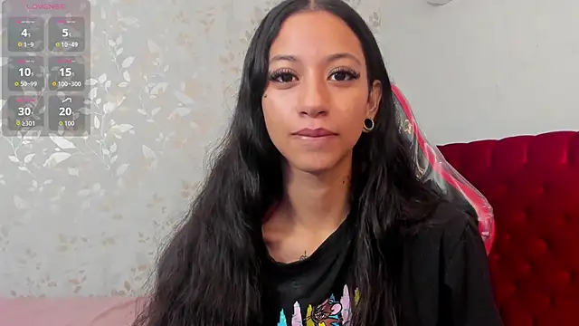 Snapshot of MegannBabby chatting on 12-17-25, 08:26 MegannBabby online show from 12-17-25, 08:26