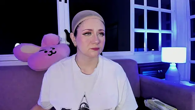 harimoon1 online show from 02-10-26, 03:10