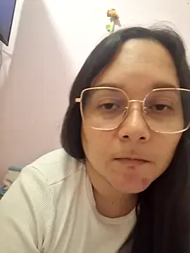 Snapshot of Nicollevega888 chatting on 10-11-25, 02:44 Nicollevega888 online show from 10-11-25, 02:44