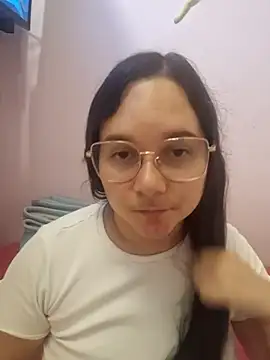 Snapshot of Nicollevega888 chatting on 11-05-25, 01:05 Nicollevega888 online show from 11-05-25, 01:05