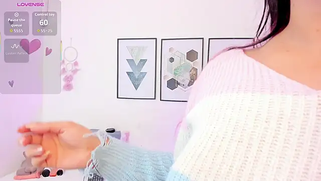 yunna7 online show from 11-21-25, 11:31