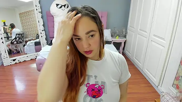 Tammy parker  online show from 09-25-25, 04:38