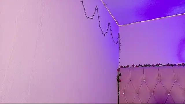 Snapshot of manumeow1 chatting on 02-19-26, 10:28 manumeow1 online show from 02-19-26, 10:28