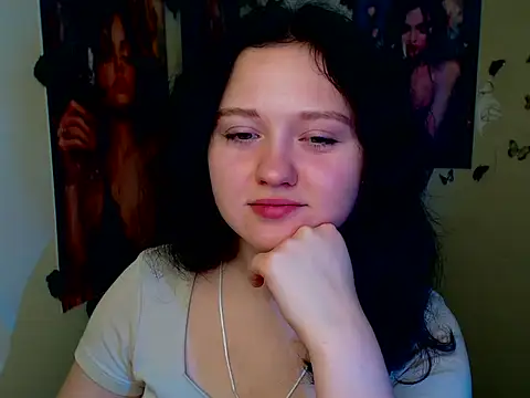 LadyAlice  online show from 11-05-25, 07:08