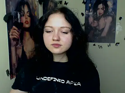 LadyAlice  online show from 11-28-25, 07:22