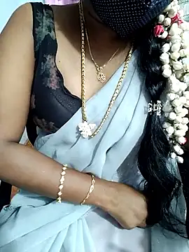 Snapshot of lolida69thamil chatting on 05-23-26, 04:22 lolida69thamil online show from 05-23-26, 04:22