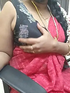 Snapshot of lolida69thamil chatting on 06-08-26, 03:40 lolida69thamil online show from 06-08-26, 03:40